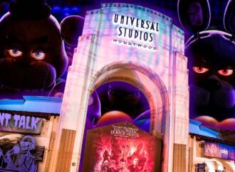 UNIVERSAL ANUNCIA UNA CASA EMBRUJADA CON TEMÁTICA DE FNAF