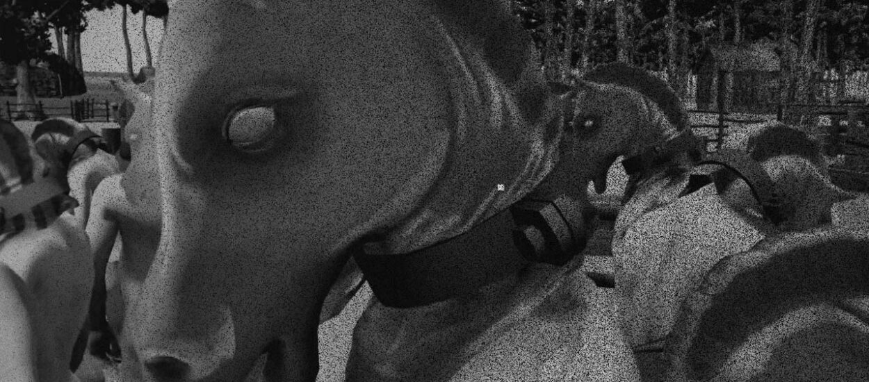 EL MISTERIO DETRÁS DE HORSES: EL JUEGO DE TERROR SURREALISTA PROHIBIDO EN STEAM