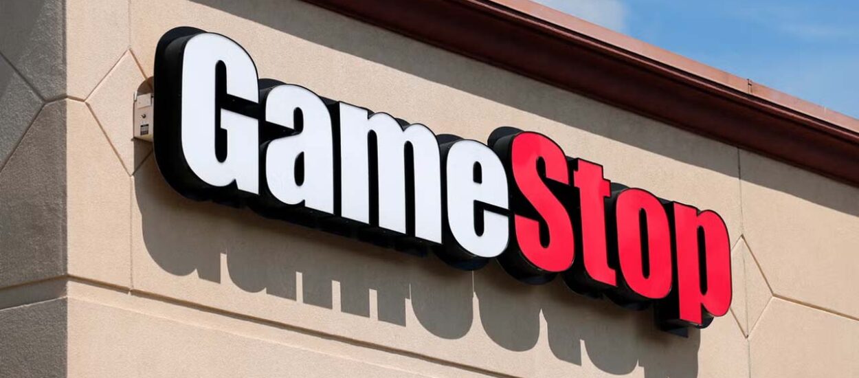 GAMESTOP BUSCA REINVENTARSE CON UNA ADQUISICIÓN DE ALTO RIESGO