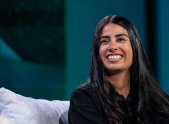 ASHA SHARMA: XBOX APOSTARÁ POR MÁS EXCLUSIVOS CUANDO EL NEGOCIO SE RECUPERE