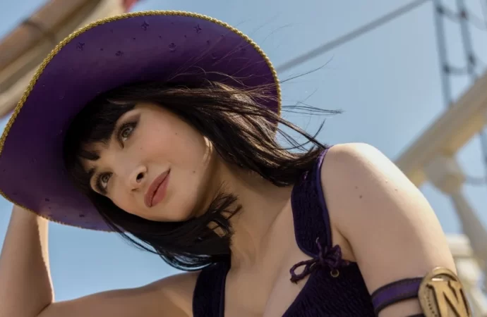 ¡NICO ROBIN EN VIVO! LERA ABOVA ATERRIZA EN LA ANIMOLE 4 DE LA CDMX