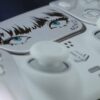 PLAYSTATION PRESENTA UN DUALSENSE DE EDICIÓN LIMITADA INSPIRADO EN LISA DE BLACKPINK