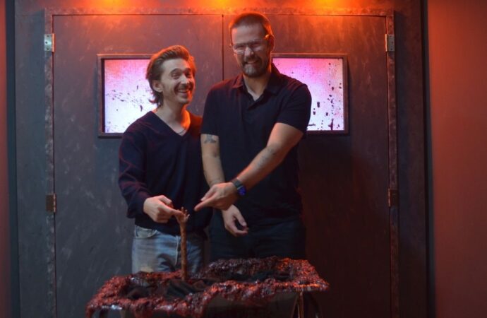 “BUSCO CREAR LA PRIMER PELÍCULA SURVIVAL HORROR” DECLARÓ DIRECTOR DE RESIDENT EVIL