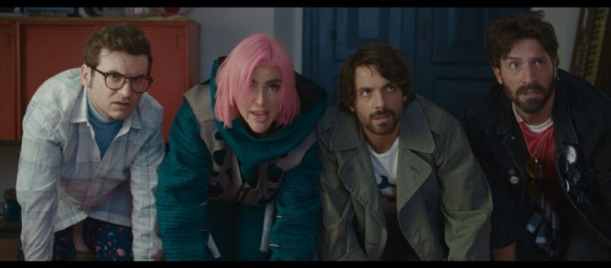 RESEÑA AMARTE: UNA COMEDIA MEXICANA CON TOQUES DE FANTASÍA Y SCI-FI