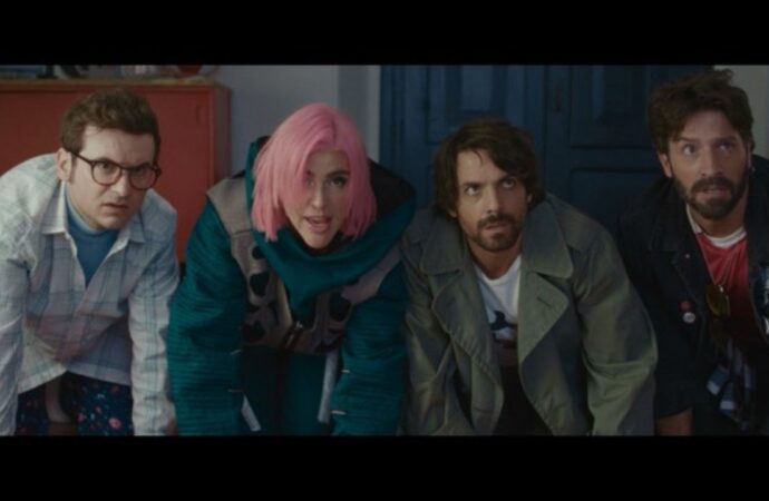 RESEÑA AMARTE: UNA COMEDIA MEXICANA CON TOQUES DE FANTASÍA Y SCI-FI